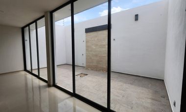 Casa en Venta en LOMALTA TRES MARÍAS con casa Club