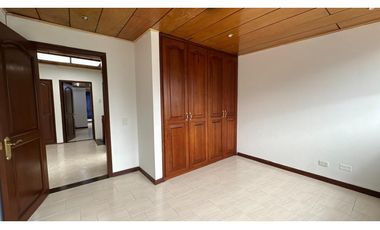 Casa comercial en arriendo - Los Andes, Bogotá
