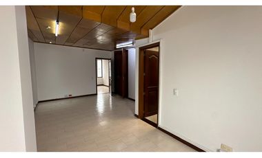 Casa comercial en arriendo - Los Andes, Bogotá