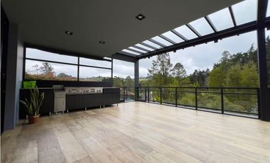 Venta de casa campestre alto de las palmas