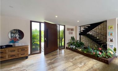 Venta de casa campestre alto de las palmas