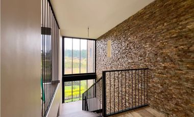 Venta de casa campestre alto de las palmas