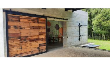HERMOSA CASA FINCA CAMPESTRE SANTA ELENA CON EXCELENTES ACABADOS