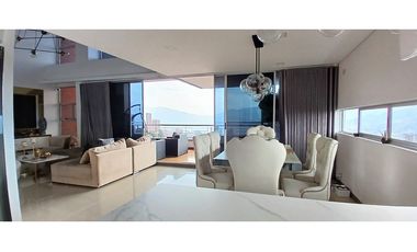 Excelente ubicación del Tesoro, piso muy alto y vista panorámica