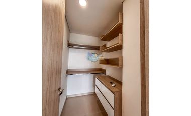 En Venta Apartamento en Condominio Reserva de la Sierra (Sector Buque)