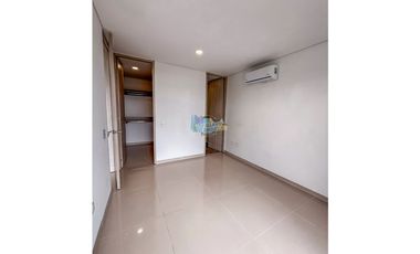 En Venta Apartamento en Condominio Reserva de la Sierra (Sector Buque)