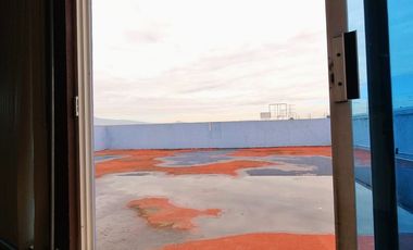 Edificio en Metepec, cerca de estación del tren interurbano México Toluca