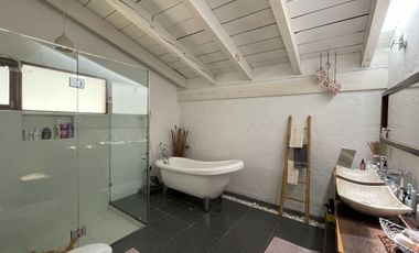 Casa en venta en Avandaro