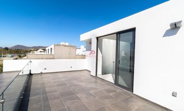 Casa en Venta en Santa Anita, Tlajomulco de Zuñiga, Jalisco.