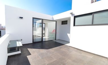 Casa en Venta en Santa Anita, Tlajomulco de Zuñiga, Jalisco.