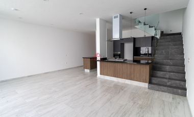 Casa en Venta en Santa Anita, Tlajomulco de Zuñiga, Jalisco.
