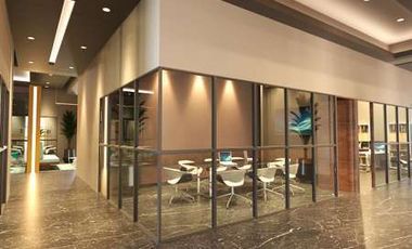 Oficina grande en Park Pedregal con estacionamiento