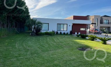 Casa en  Barrio Los Talas Canning