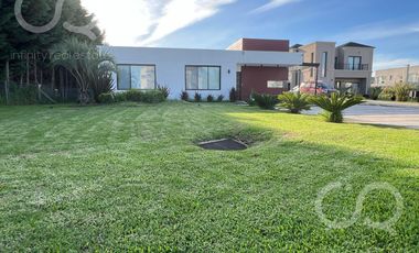 Casa en  Barrio Los Talas Canning