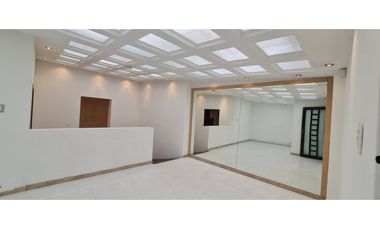 RENTO CASA COMERCIAL PATRIMONIO ARQUITEC 400M2+JARDIN - EL NOGAL