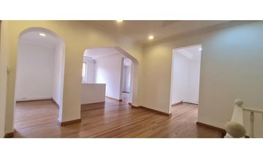 RENTO CASA COMERCIAL PATRIMONIO ARQUITEC 400M2+JARDIN - EL NOGAL