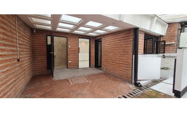RENTO CASA COMERCIAL PATRIMONIO ARQUITEC 400M2+JARDIN - EL NOGAL
