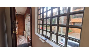 RENTO CASA COMERCIAL PATRIMONIO ARQUITEC 400M2+JARDIN - EL NOGAL