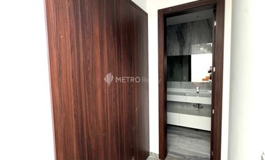 Casa en Alquiler a la laguna en Marinas en Puertos de Escobar