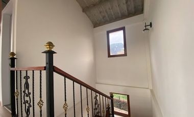 VENTA de CASAS en LA CALERA
