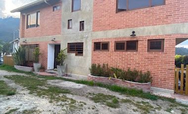 VENTA de CASAS en LA CALERA