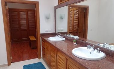 VENTA de CASAS en LA CALERA