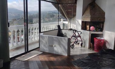 VENTA de CASAS en LA CALERA