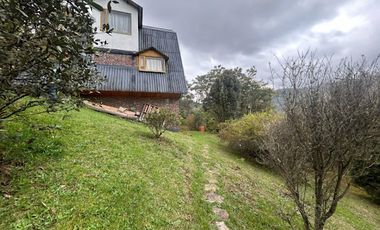 VENTA de CASA LOTE en LA CALERA