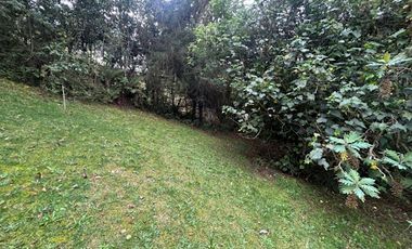 VENTA de CASA LOTE en LA CALERA