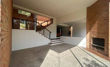 VENTA de CASAS en LA CALERA