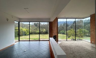 VENTA de CASAS en LA CALERA