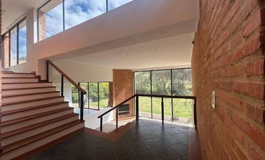 VENTA de CASAS en LA CALERA