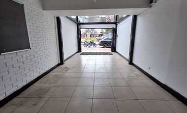 ARRIENDO de CASA COMERCIAL en BOGOTA