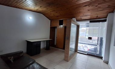 ARRIENDO de CASA COMERCIAL en BOGOTA