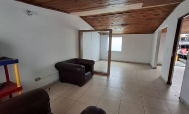 ARRIENDO de CASA COMERCIAL en BOGOTA