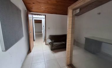 ARRIENDO de CASA COMERCIAL en BOGOTA