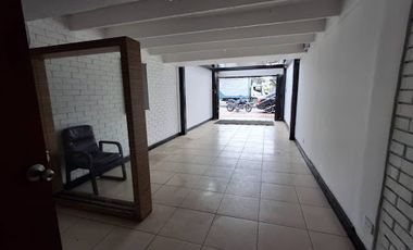 ARRIENDO de CASA COMERCIAL en BOGOTA