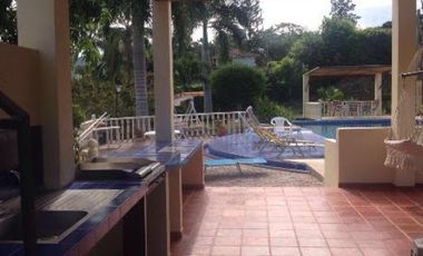 VENTA de CASAS en ANAPOIMA