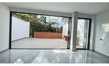 Casa para estrenar en unidad abierta en el Carmen de viboral LDC