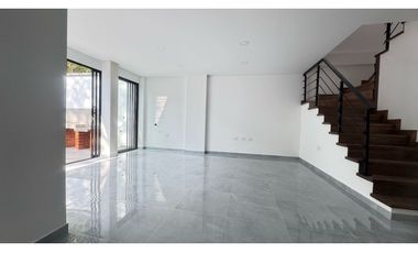 Casa para estrenar en unidad abierta en el Carmen de viboral LDC