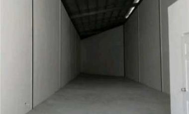 Alquiler de Bodega 248 m2 Costa del Este Cod-J261