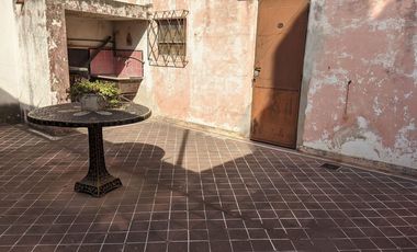 PH 2 AMB CON PATIO Y ENTRADA INDEPENDIENTE S/ EXP