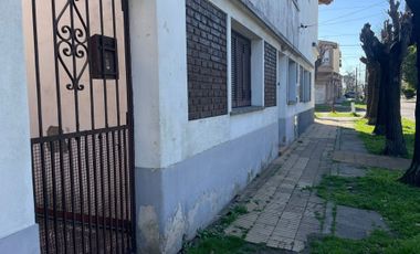 PH 2 AMB CON PATIO Y ENTRADA INDEPENDIENTE S/ EXP