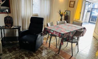 VENTA PH TIPO CASA 3 AMB AL FRENTE CON COCHERA!