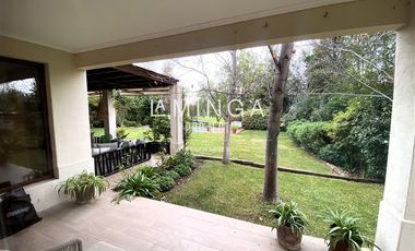 Casa en Venta en Piedra Roja