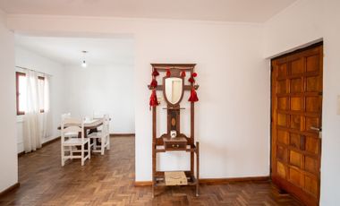 VENTA DPTO ZONA TRIBUNALES DE 3 DORM CON COCHERA