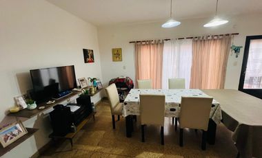 CASA 3 AMBIENTES VENTA LLAVALLOL