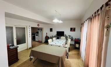 CASA 3 AMBIENTES VENTA LLAVALLOL