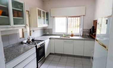 Venta Casa quinta c/pileta, quincho La Lonja Pilar