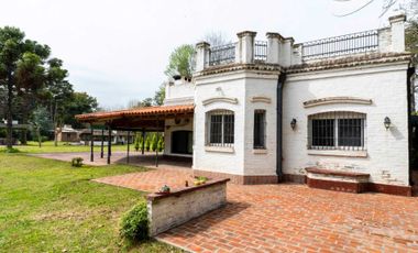Venta Casa quinta c/pileta, quincho La Lonja Pilar